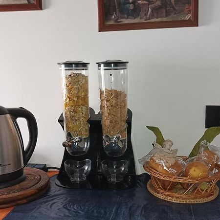 Villa MiniEcoCasa ottocentesca con parcheggio gratuito ed ecoclimatizzata Ostuni Esterno foto